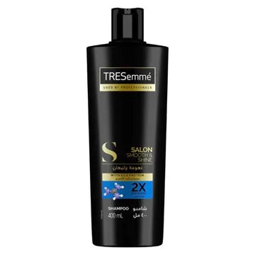 TRESemmé Salon Smooth And Shiny Shampoo White 400ml